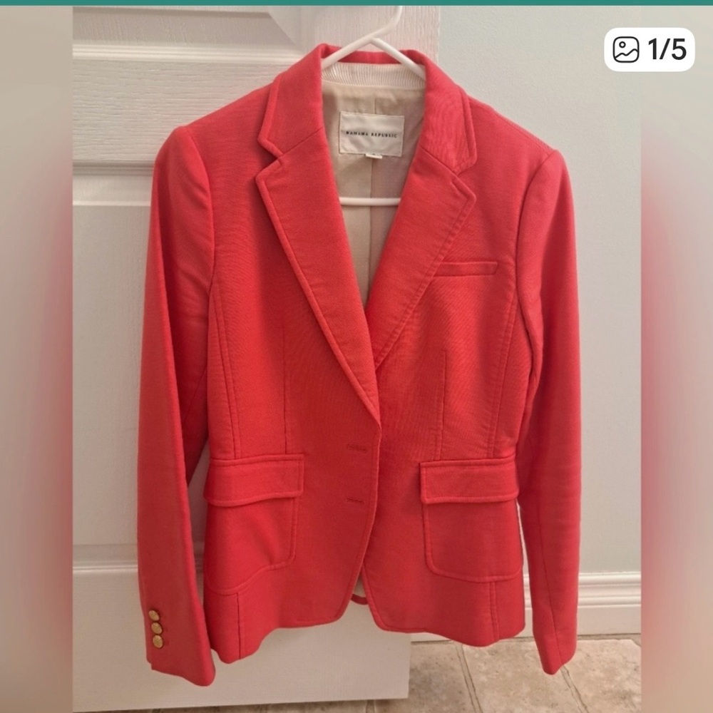 Banana Republic Coral Blazer